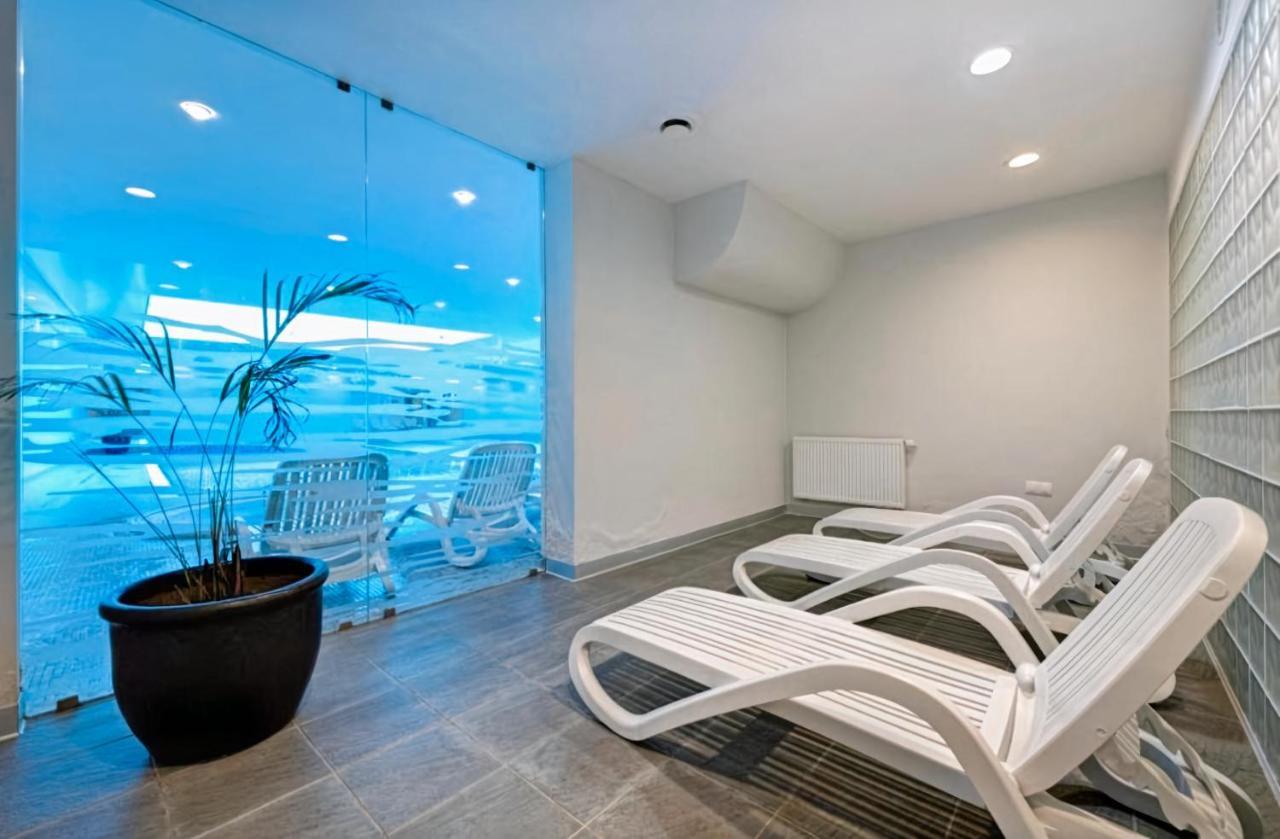 Riverview Apartament Waterline Spa & Pool Gdańsk Kültér fotó